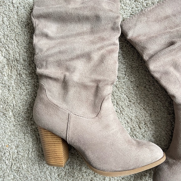 Pink Lily Taupe Heeled Boots - Picture 4 of 6